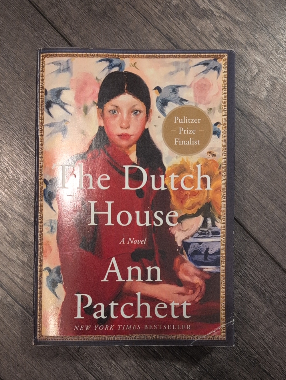 The Dutch House by Ann Patchett - Red Cover Paperback